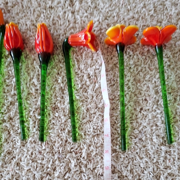 Murano Glass 9  Red Orange Flowers. - Picture 6 of 7